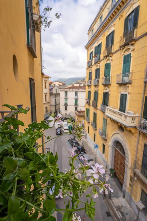 Casa Davorio Bed & Breakfast Salerno Eksteriør bilde